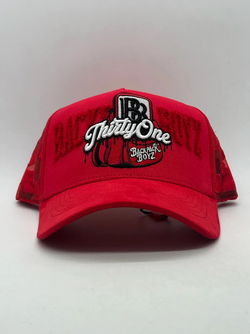 31 HATS X BACKPACK BOYZ // LA MOCHILA